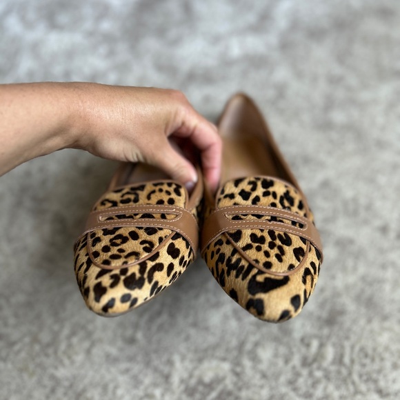 Vionic Savannah Leopard Print Flats - Picture 3 of 8